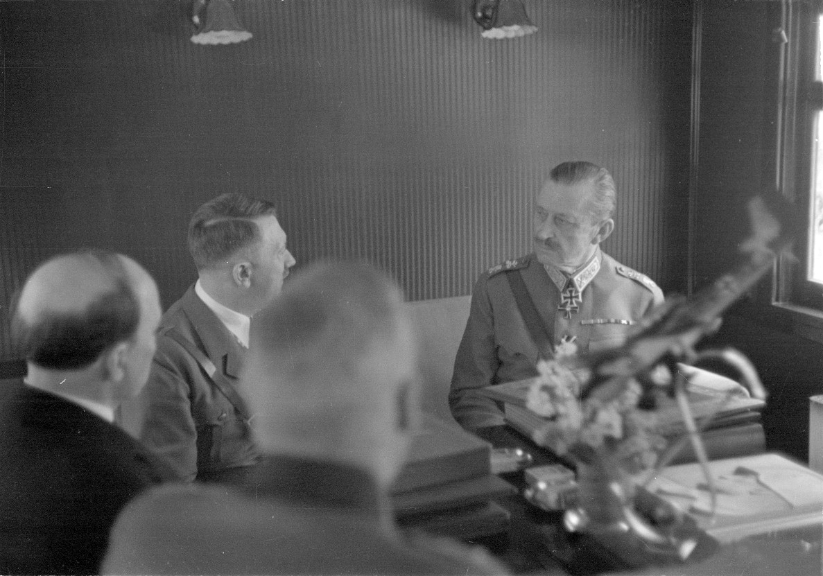 Adolf Hitler in conversation with Mannerheim in Finland